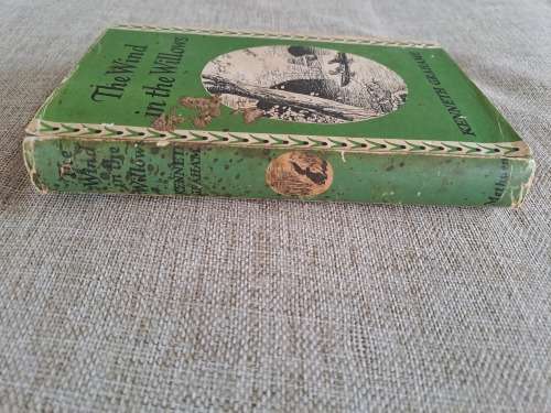 The Wind in the Willows - Kenneth Grahame