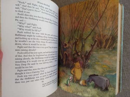 The World of Pooh - the complete Winnie-the-Pooh - A A Milne
