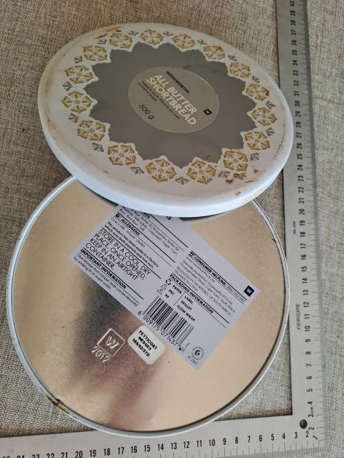 Biscuit Tin - Round White