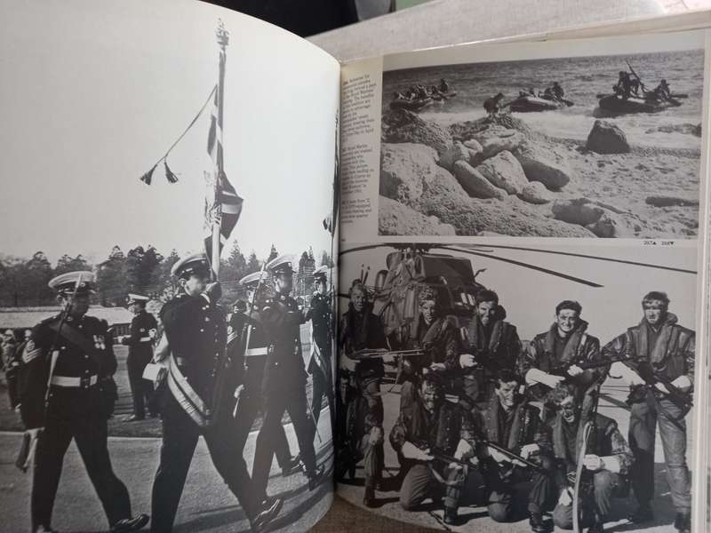 Inside the Commandos - a pictorial history from World War II to the present - James D Ladd
