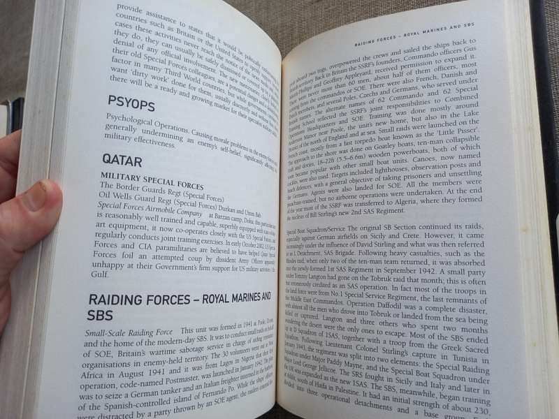 Elite Forces: The World`s Most Formidable Secret Armies - Author: Richard M. Bennett