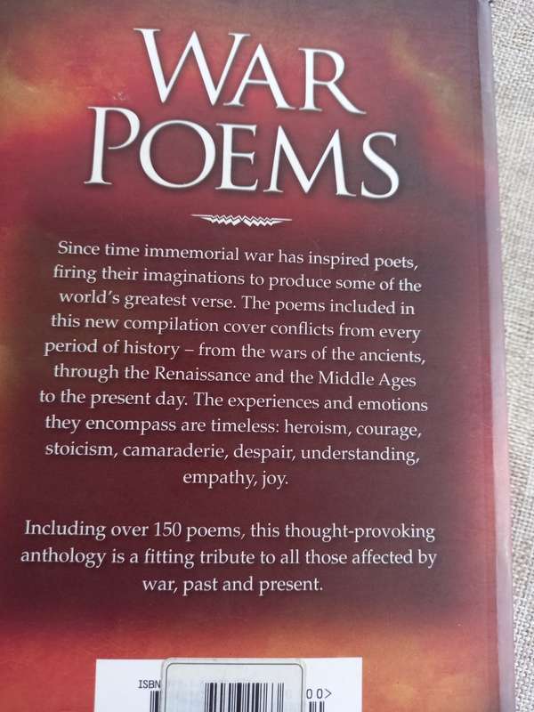 War Poems: An Anthology of Unforgettable Verse
