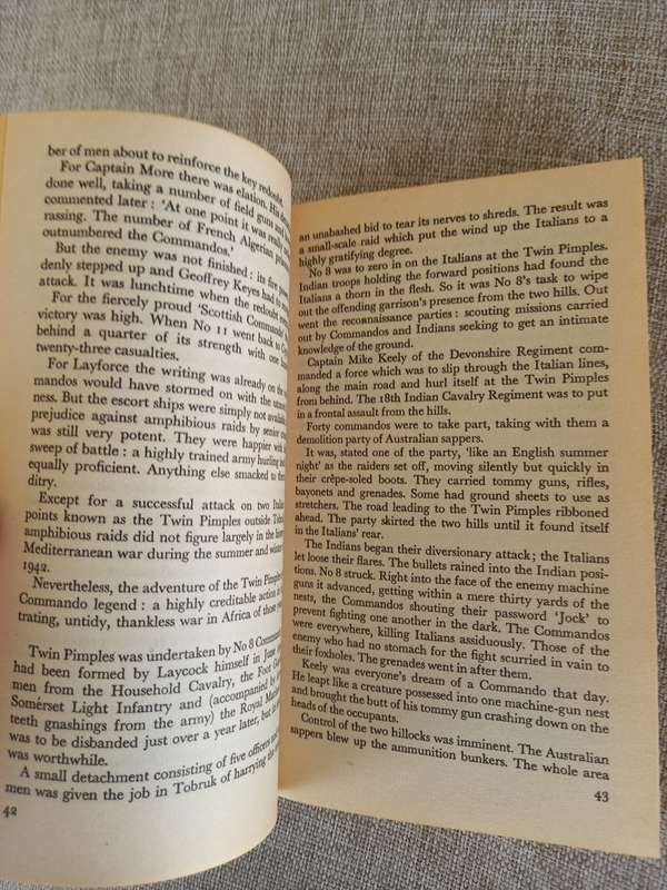 HAND OF STEEL - The Story of the Commandos. - Rupert Butler