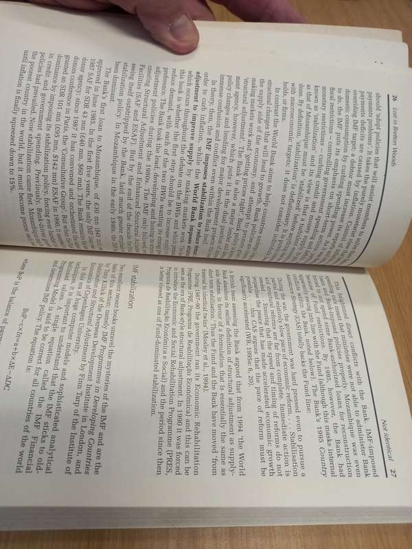 Peace Without Profit (African Issues) - how the IMF blocks rebuilding in Mozambique -Joseph Hanlon