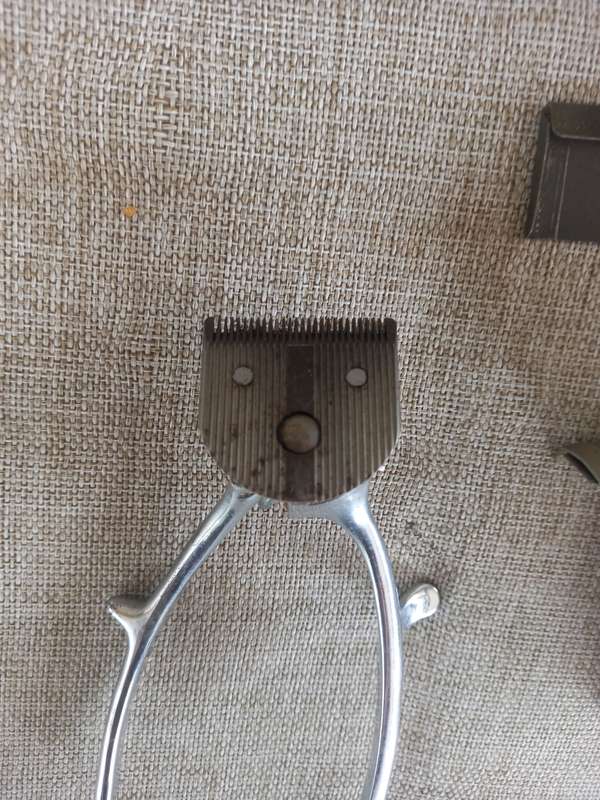 Vintage Burman clipper 1950s - made in England- all in 1 barber set