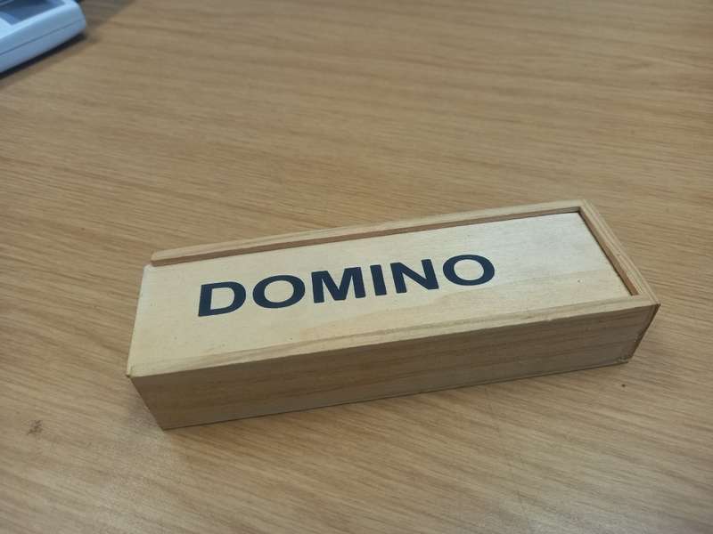 Dominoes - Domino - game set