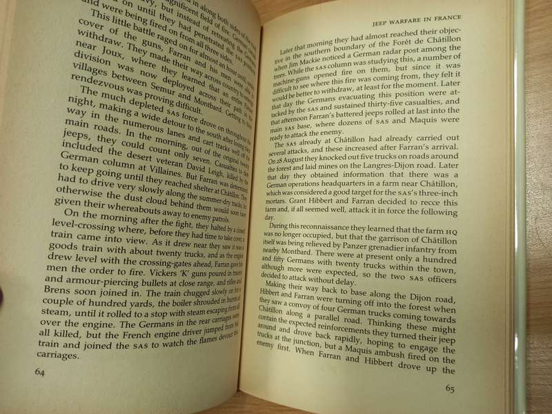 TRUE STORIES OF THE SAS -  Robin Hunter