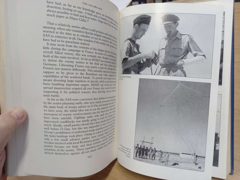 The SAS at War: 1941-1945  - Anthony Kemp
