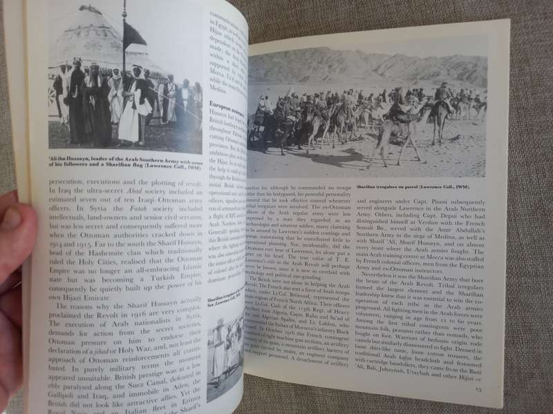 Lawrence and the Arab Revolts - Osprey Men at arms series 208 - Lawrence of Arabia