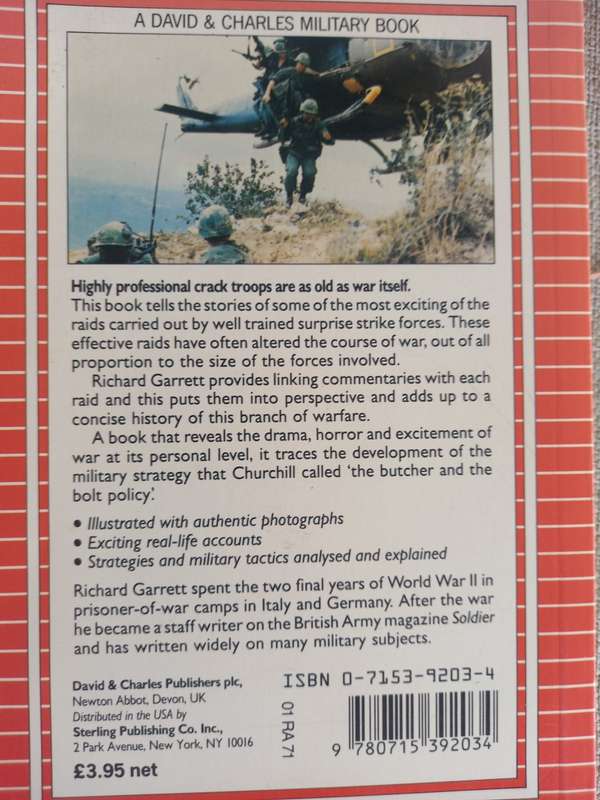 Battle Standards - The Raiders - the worlds elite strike forces - Richard Garrett