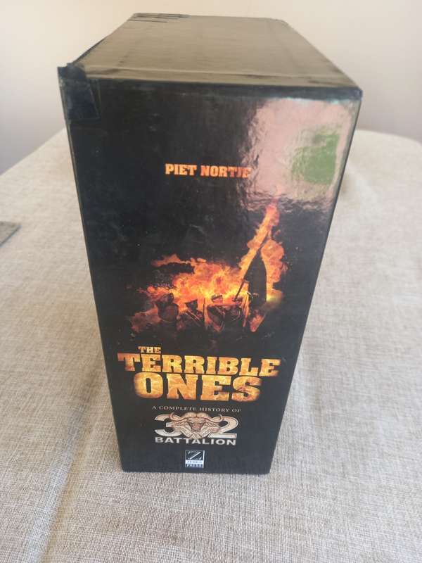 The Terrible Ones: The Complete History of 32 Battalion - Piet Nortje