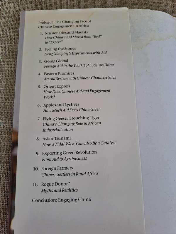 The Dragon`s Gift The Real Story of China in Africa