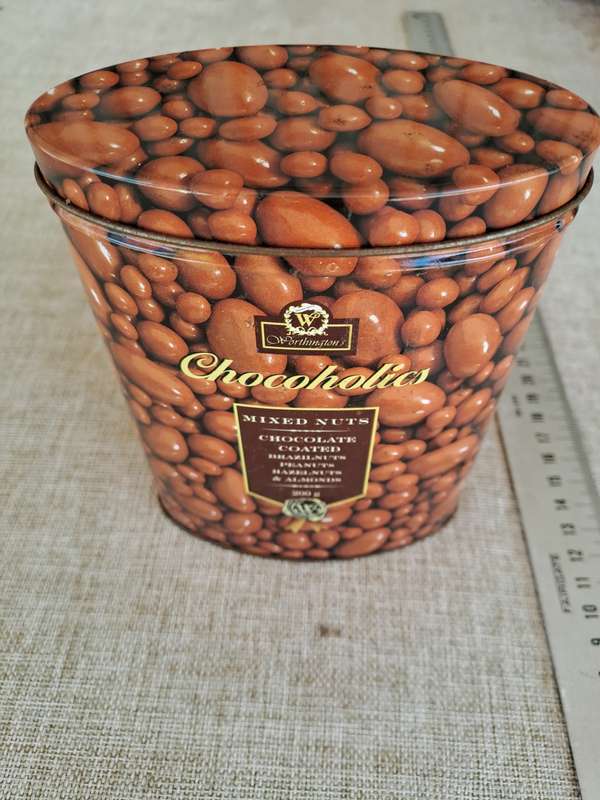 Chocoholics Mixed Nuts Collectors Tin