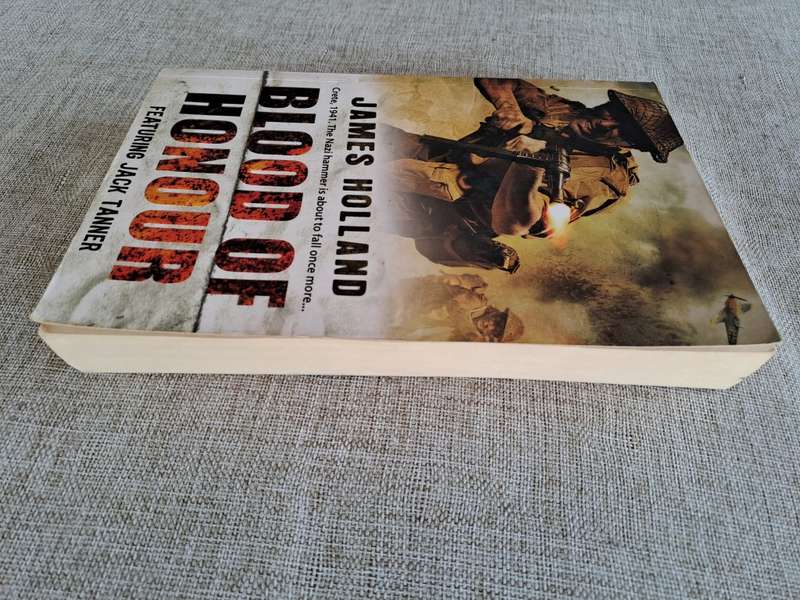 Blood of Honour - James Holland