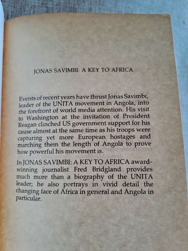 Jonas Savimbi: A Key to Africa - Fred Bridgland (Paperback)