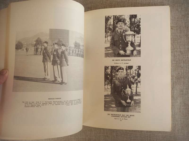 Die Leergimnasium / The Army Gymnasium 1967