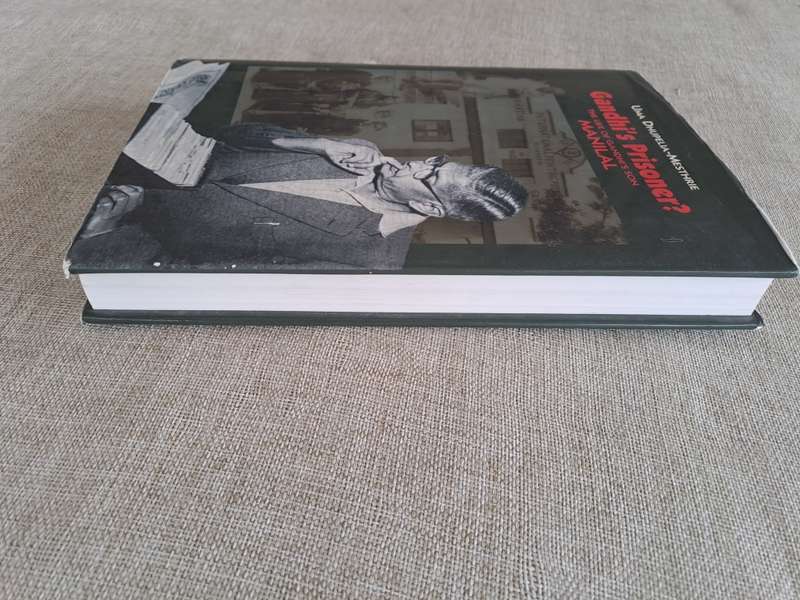 Gandhi`s Prisoner? The Life of Gandhi`s Son Manilal - Uma Dhupelia-Mesthrie