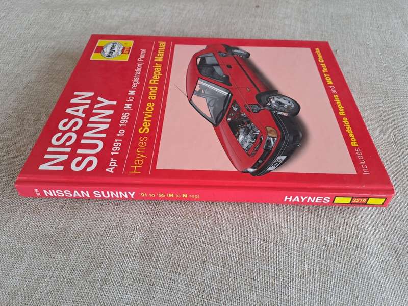 Nissan Sunny Service and Repair Manual April 1991 to 1995 - Haynes