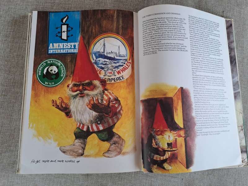 Secrets of the Gnomes - Rien Poortvliet and Wil Huygen