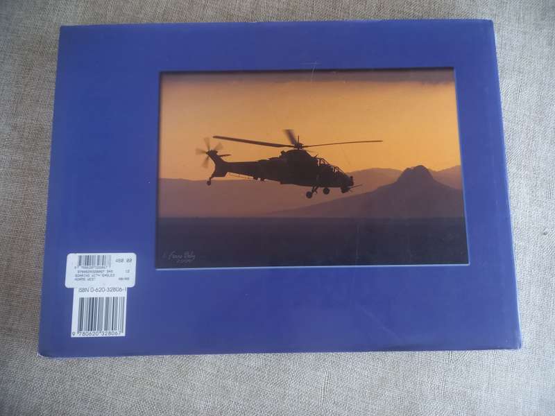Soaring With Eagles : The South African Air Force - Visual Celebration - Frank Dely