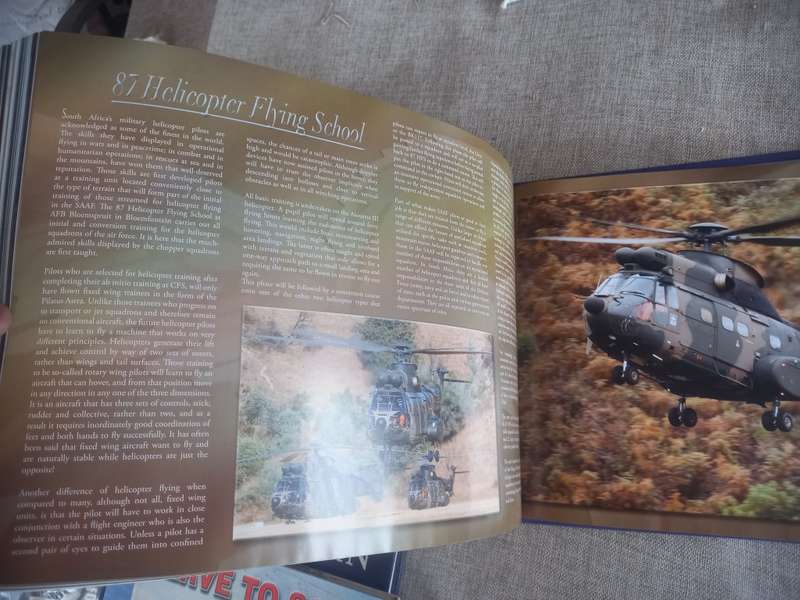 Soaring With Eagles : The South African Air Force - Visual Celebration - Frank Dely