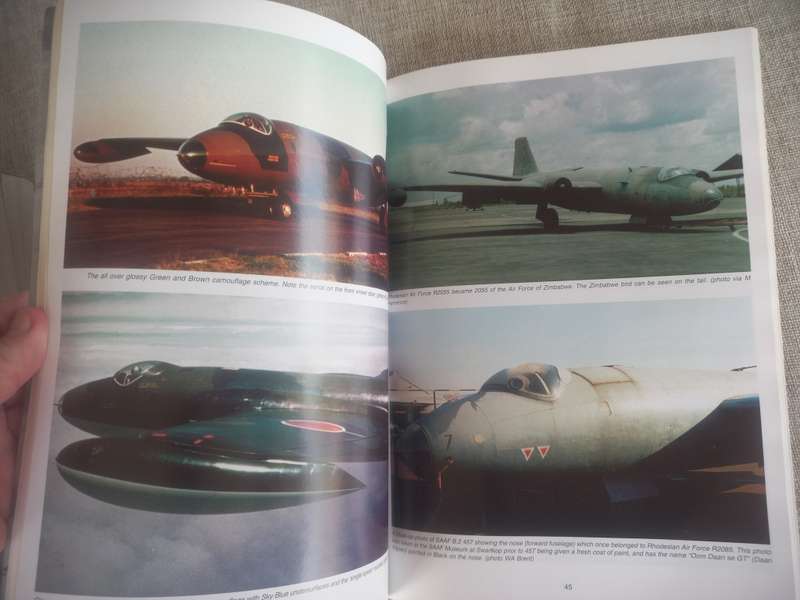 Canberra - In Southern Africa Service / Michael Hamence,Winston - No 3 African Aviation Series
