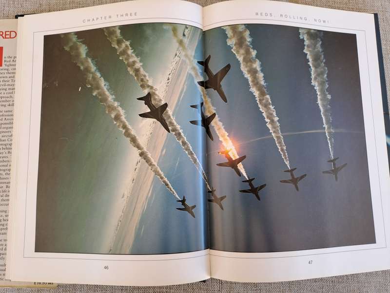 The Red Arrows - Reds, Rolling, Now! - Richard & Gillian Cooke