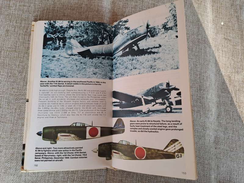 An illustrated guide to German, Italian and Japanese Fighters of World War 2 - Bill Gunston