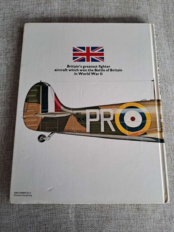 Supermarine Spitfire - Chaz Bowter