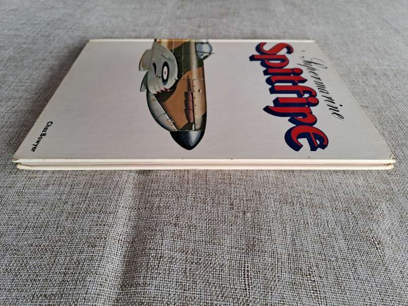 Supermarine Spitfire - Chaz Bowter