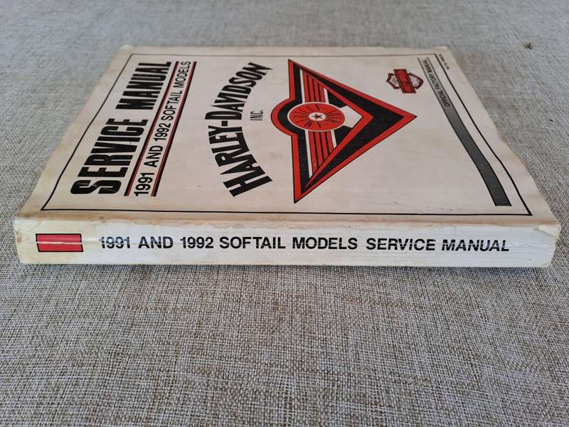 Harley-Davidson Service Manual 1991 and 1992 Softail Models