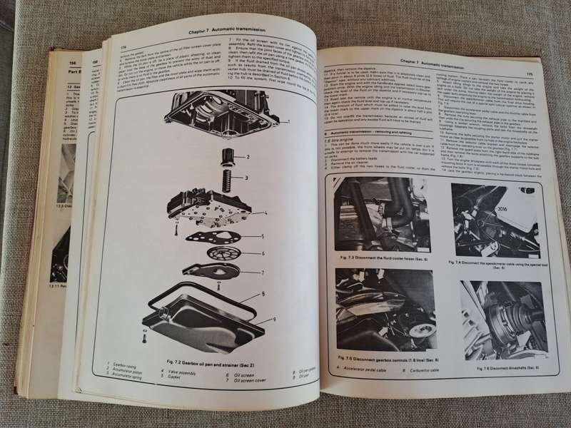 Audi 100 4- & 5-cyl October 1976 to 1979 Owners Workshop Manual