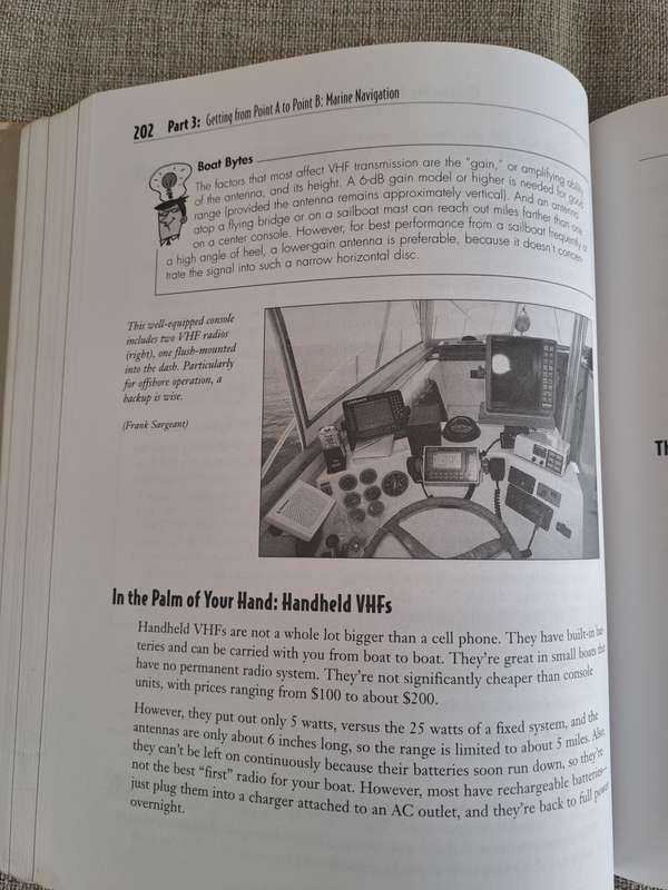 The Complete Idiot`s Guide to Boating and Sailing - Frank Sargeant