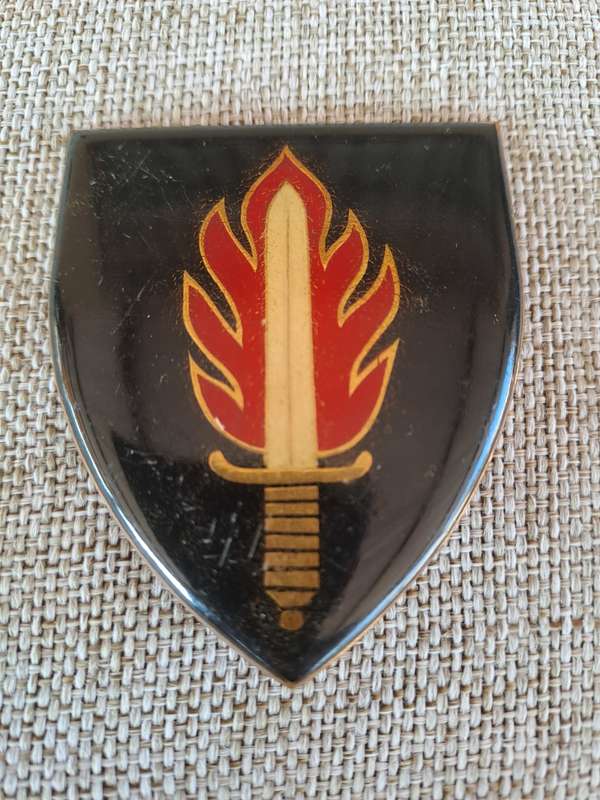South African Defence Force (SADF) 11 Commando Shoulder Flash Badge