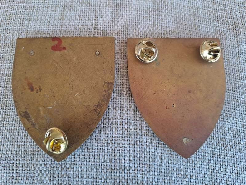 South African Defence Force (SADF) 2 Field Engineer Regiment Shoulder Flash Badge (set)