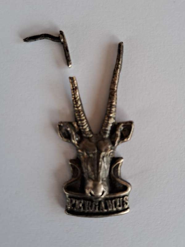 SWATF Head Quarters Collar (x2) and Beret / Cap Badges