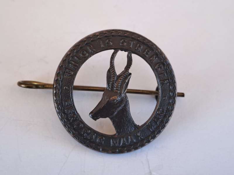 S.A. Infantry Collar Badge - Union Is Strength