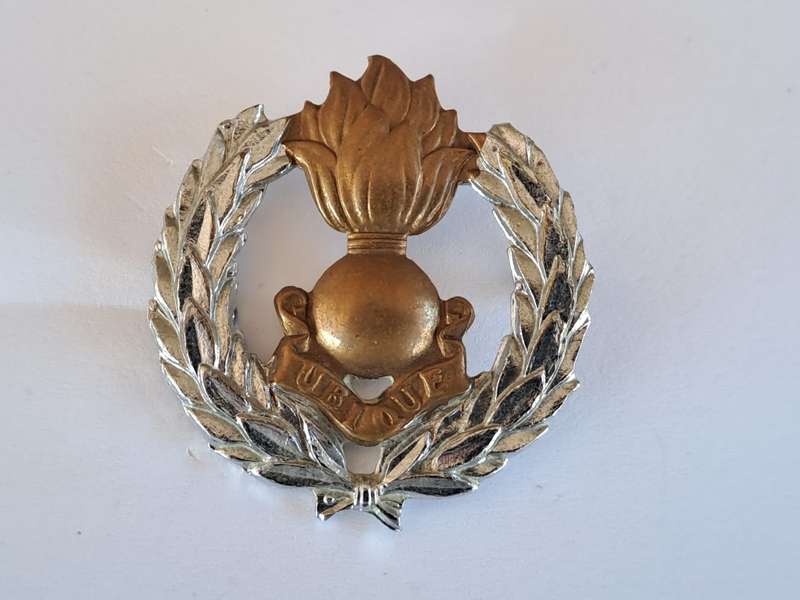 South African Defence Force SADF Engineers Corps Cap Badge