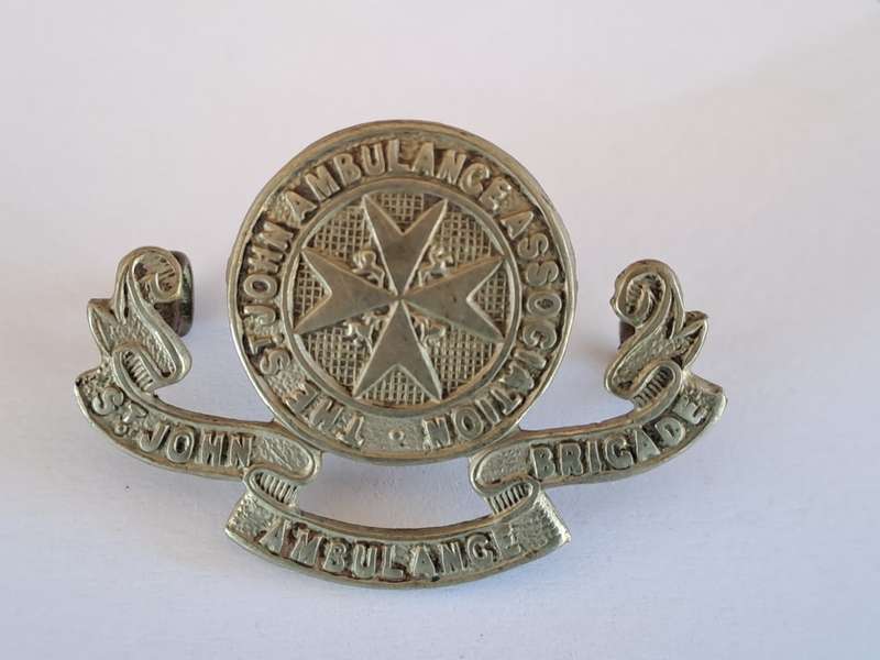 St John Ambulance Brigade Collar Badge