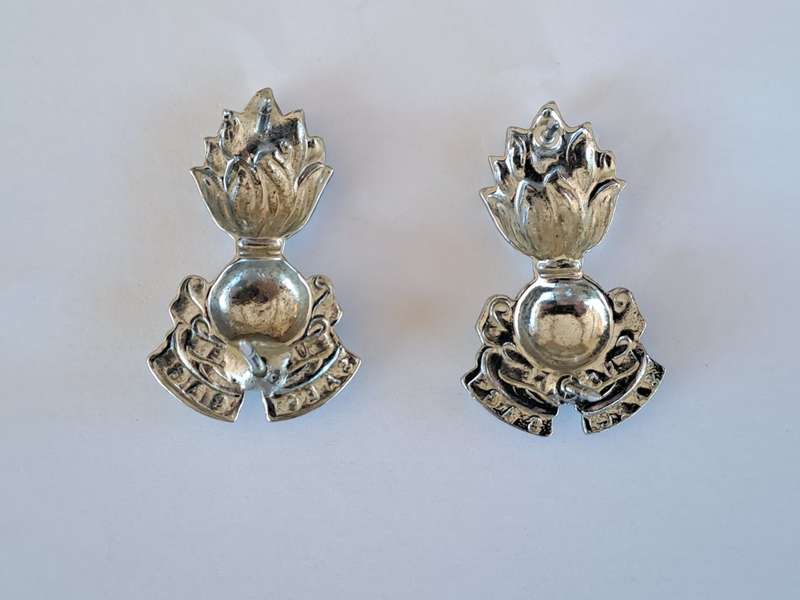 South African Defence Force SADF SA Engineers Collar Badges - Pair