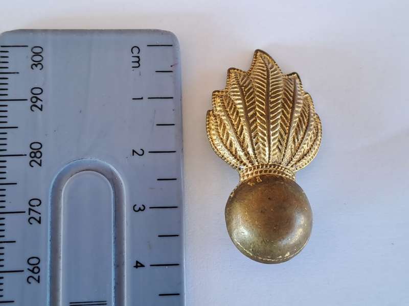 SA Army Artillery Collar Badge