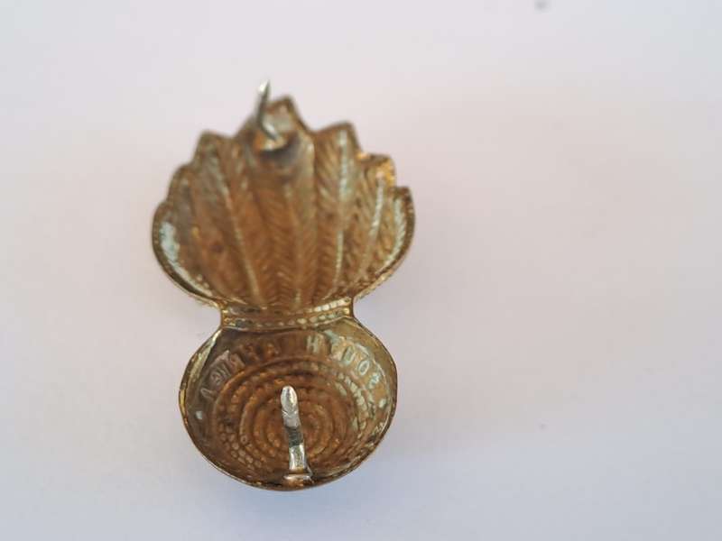 SA Army Artillery Collar Badge