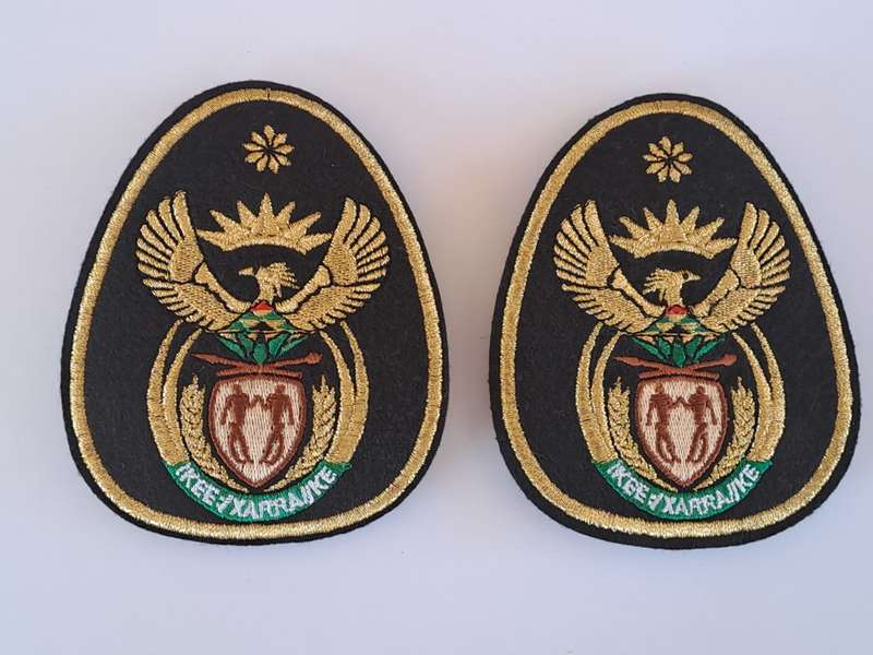 South African SA Navy Senior Warrant Officer Rank Badges - Pair