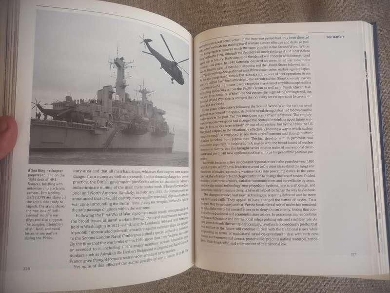 The Oxford Illustrated History of Modern War - Charles Townshend