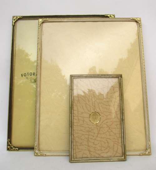 VINTAGE BRASS PICTURE FRAMES