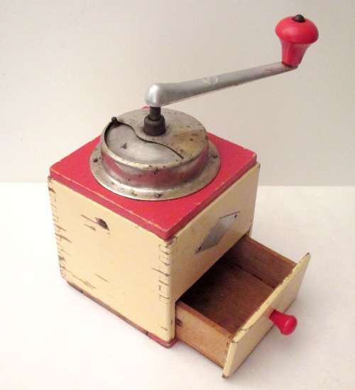 VINTAGE COFFEE GRINDER