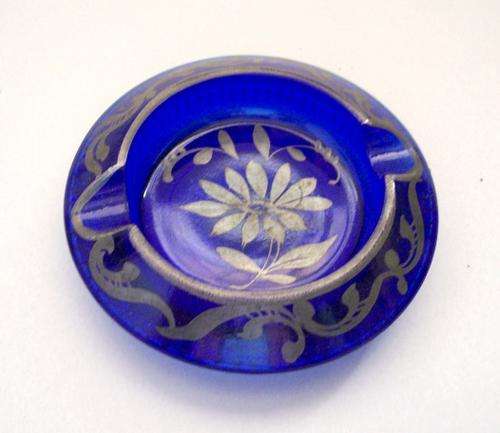 ASH TRAY