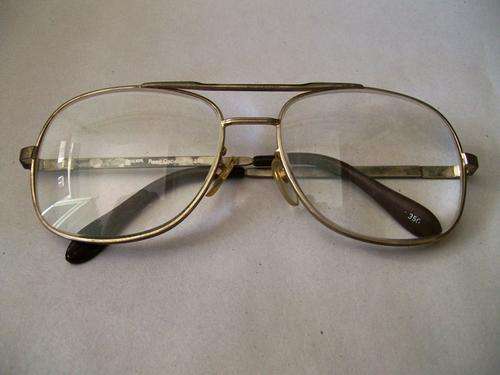 VINTAGE GLASES
