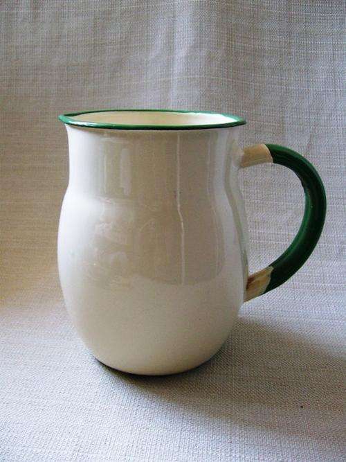 LARGE VINTAGE ENAMEL PITCHER / JUG