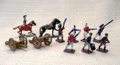 VINTAGE TOY SOLDIERS, ON HORSE BACK & 2 CANONS  - PAINTED LEAD